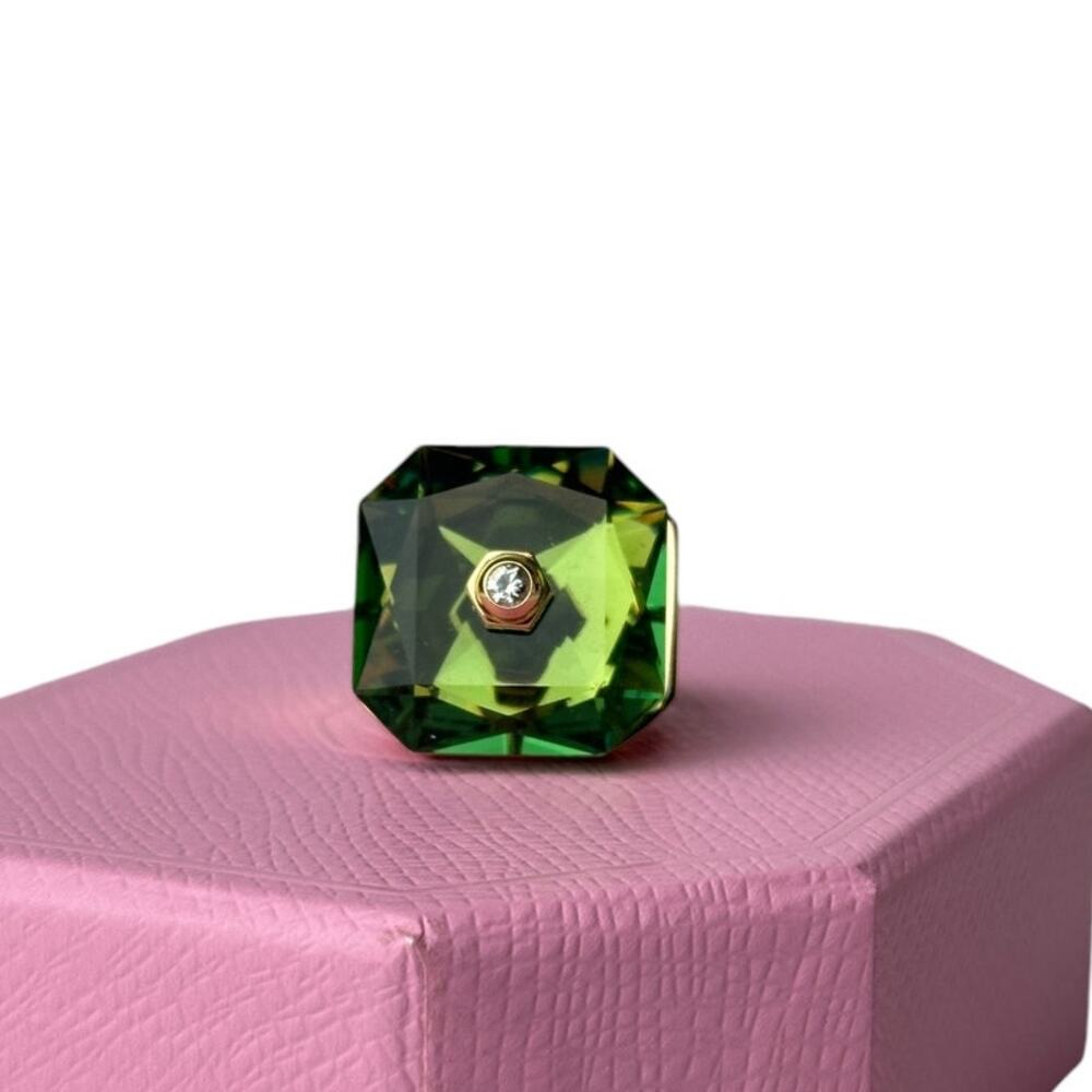 Swarovski Numina cocktail ring Octagon cut, Green, Gold-tone plated Size 7 / 55